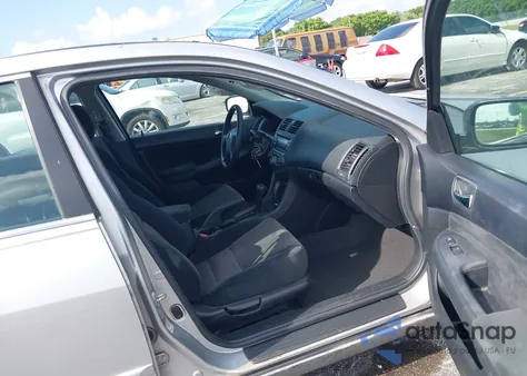 2005 Honda Accord Lx from USA, damaged, VIN 3HGCM56425G711132